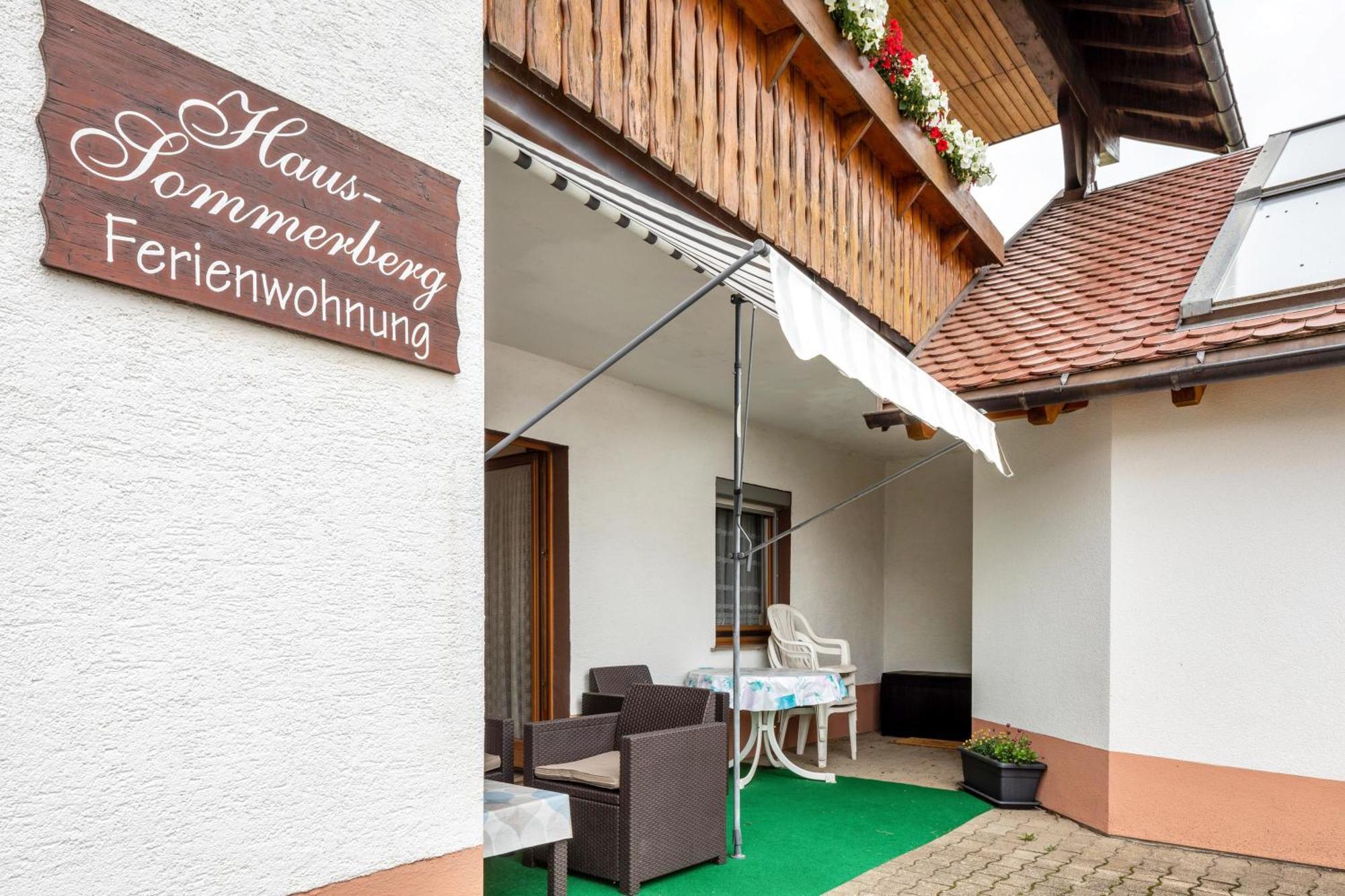 Haus Sommerberg ทิทิเซ-นอยชตัดท์ ภายนอก รูปภาพ